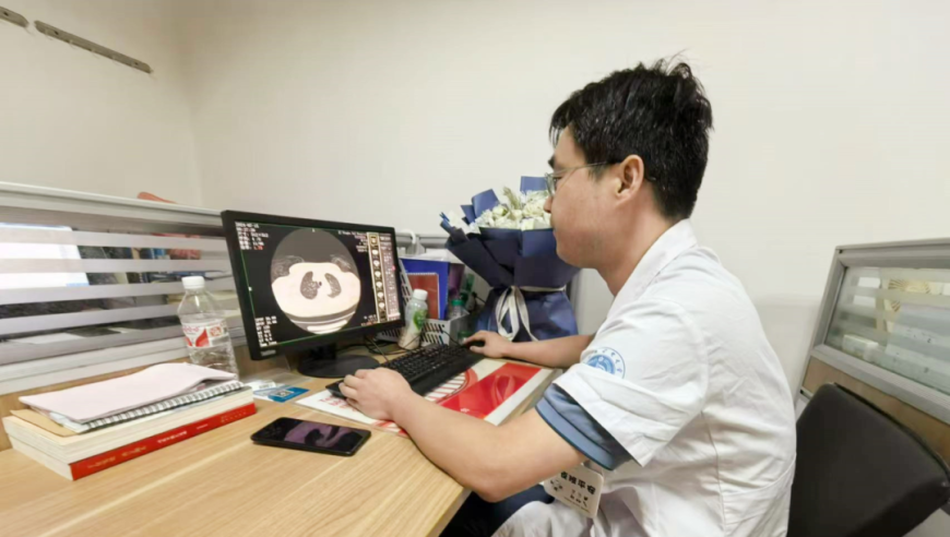 Lisa西装造型亮相奥斯卡红毯,刘伯温四肖八期期准选,多元化方案执行策略_储蓄版V12.90